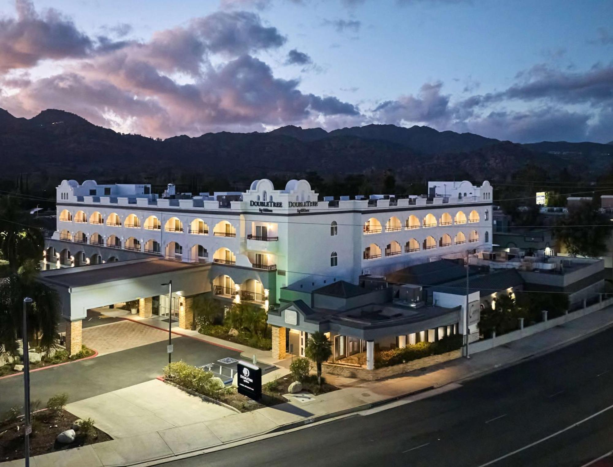 Doubletree By Hilton Chatsworth, Los Angeles